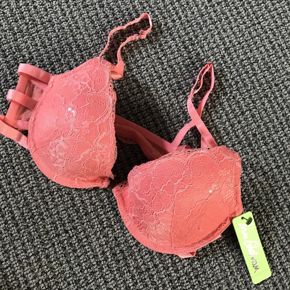 NWT Sam Edelman Coral Lace Push-Up Bra